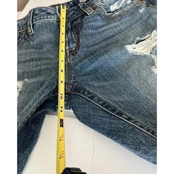 Miss Me Womens Lightwashed Distressed Boyfriend Ankle Denim Jeans Size 26 - Picture 13 of 15
